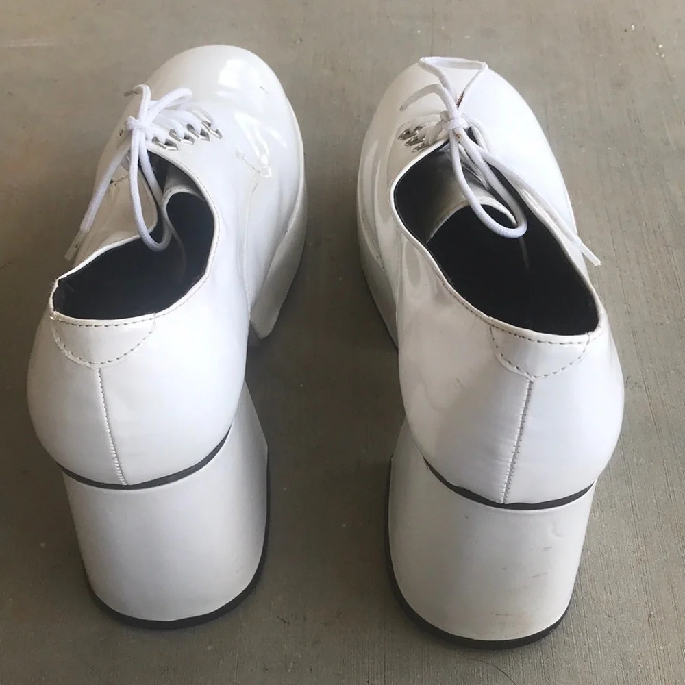 Plats White Platform Lace Up Shoes Go-Go Girl